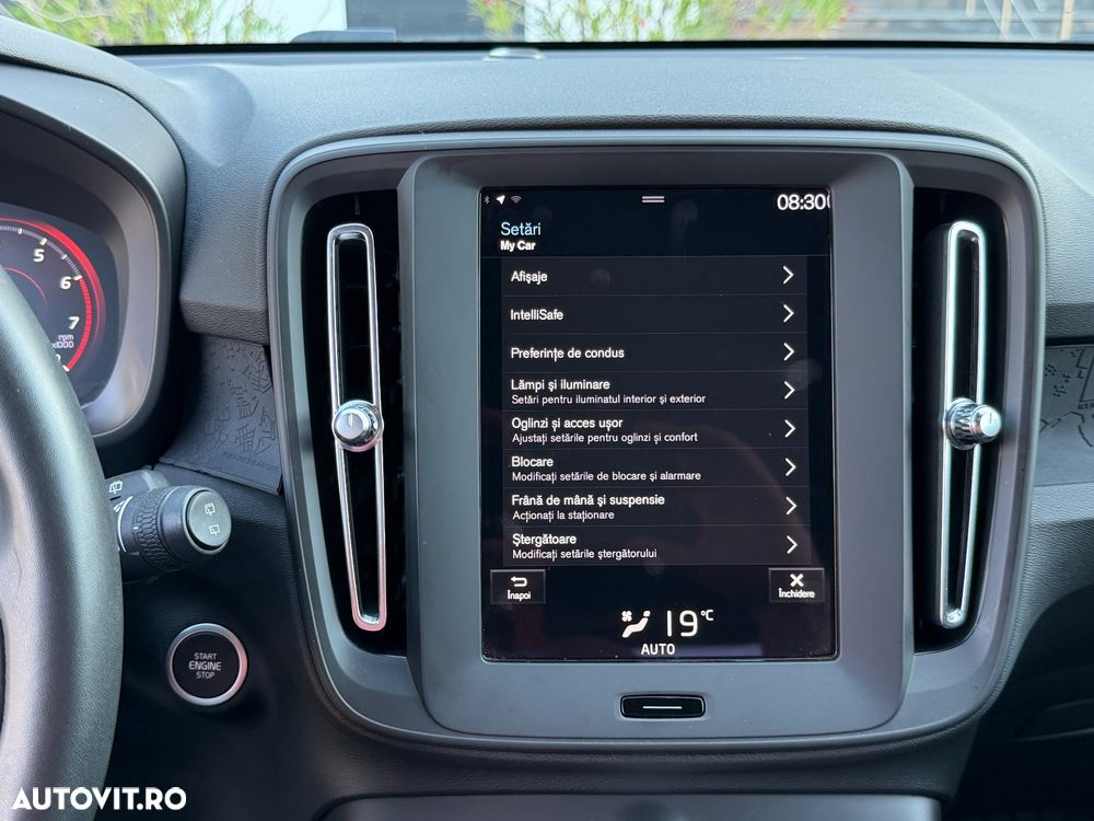 Volvo XC 40 - 26