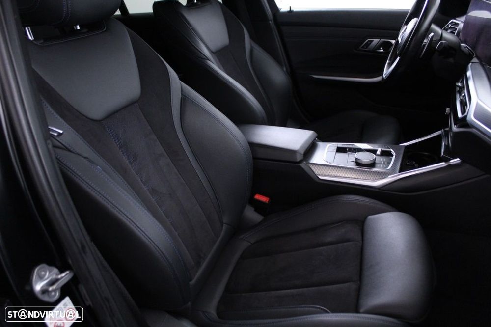 BMW 320 d Touring Pack Desportivo M Auto - 14