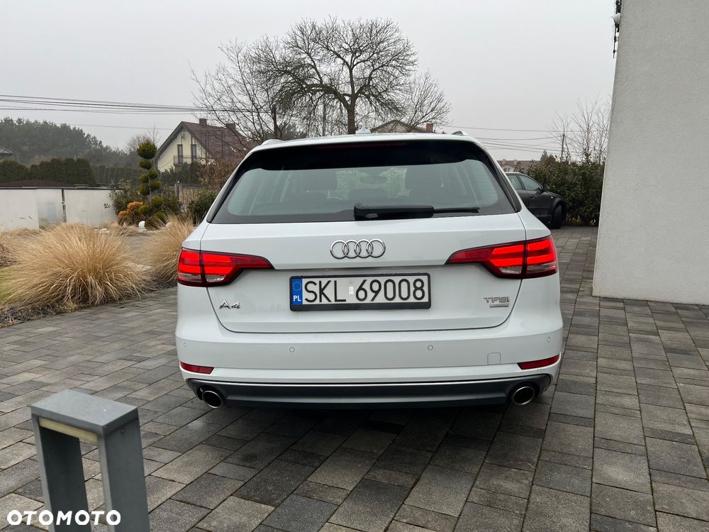 Audi A4 Avant 2.0 TFSI ultra S tronic - 13