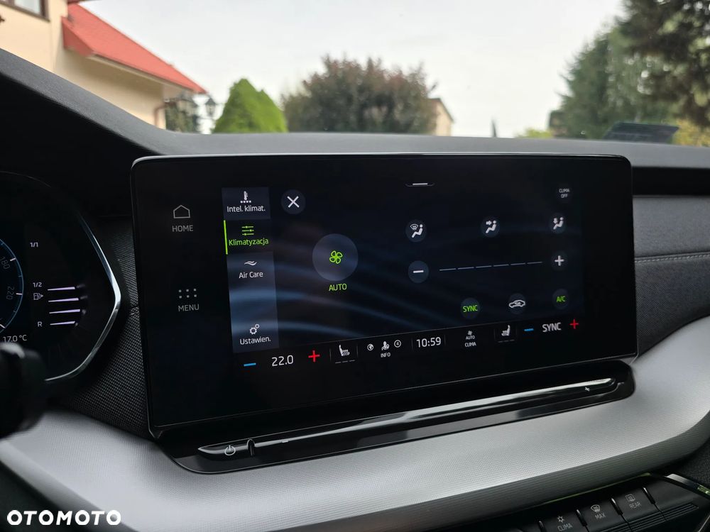 Skoda Octavia 2.0 TDI Style DSG - 27