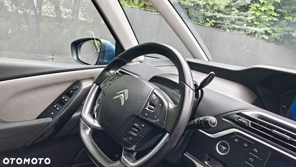 Citroën C4 Picasso e-HDi 115 ETG6 Exclusive - 17