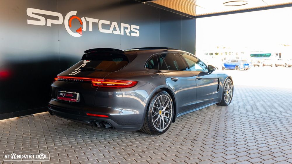 Porsche Panamera Sport Turismo 4 E-Hybrid - 7