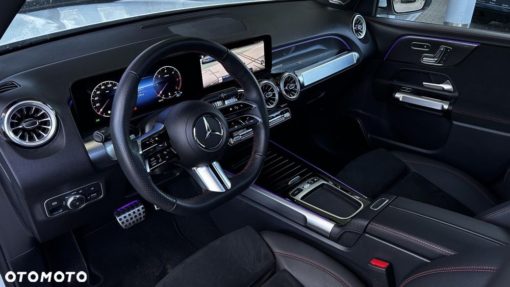 Mercedes-Benz GLB 200 d 4-Matic AMG Line 8G-DCT - 18