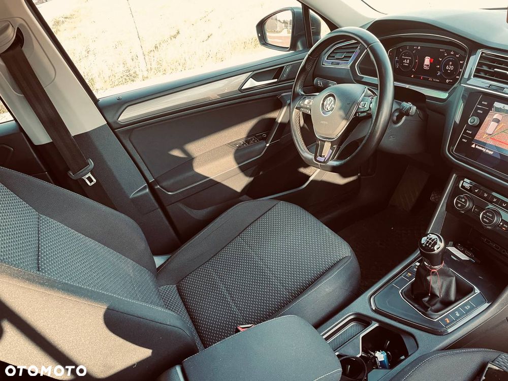 Volkswagen Tiguan Allspace 2.0 TDI SCR Comfortline - 28