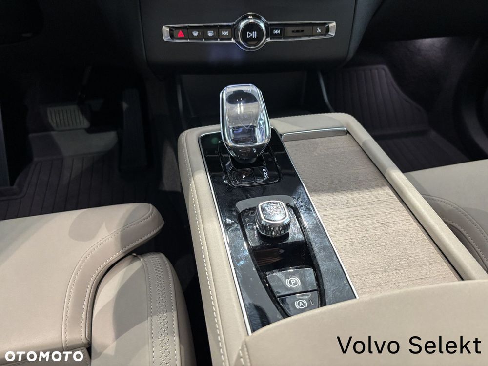 Volvo XC 90 - 15