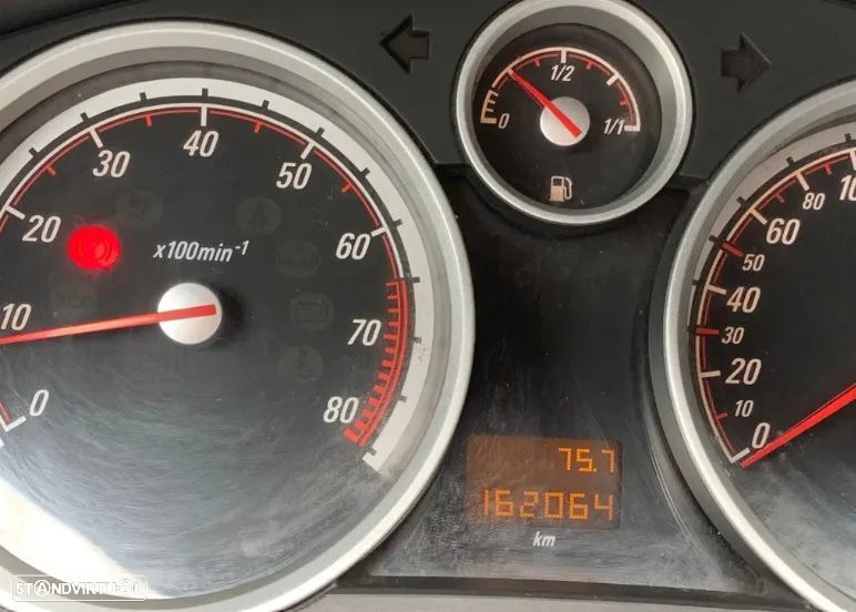 Opel Astra GTC 1.4 - 6