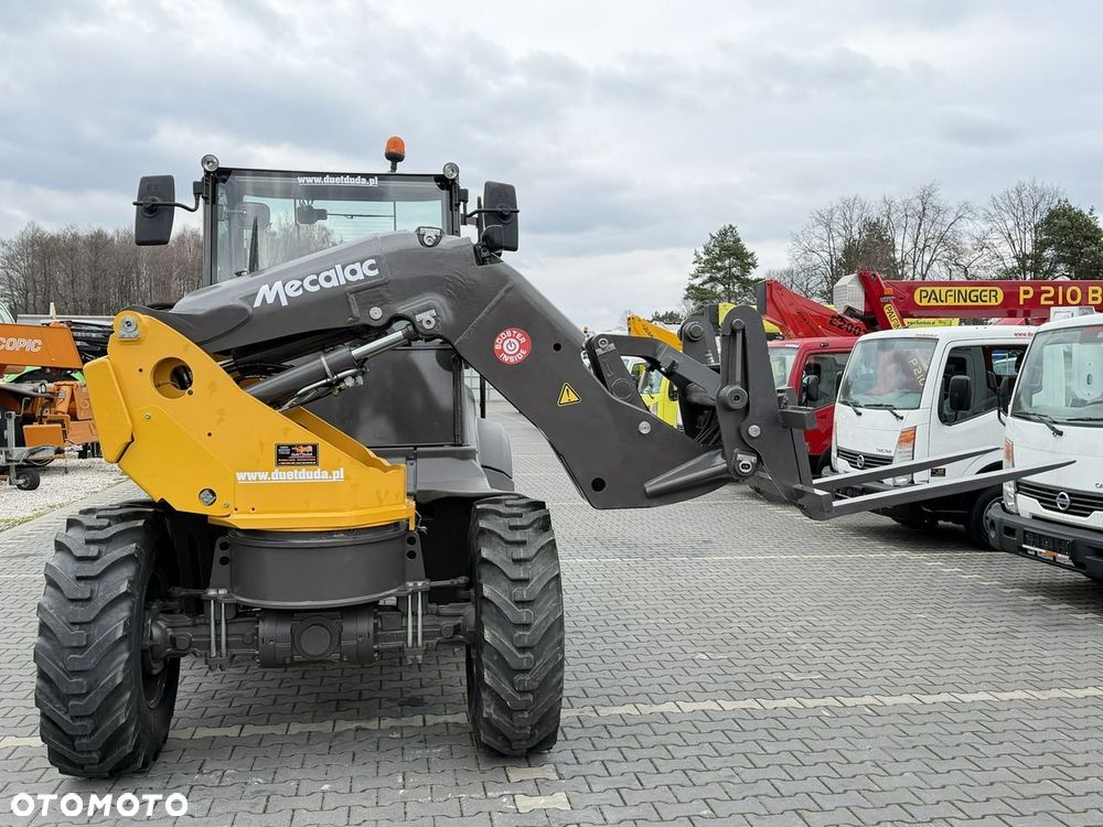 Mecalac AS 700 Obrotowe ramie Szybko-Złącze Mało motogodzin - 7