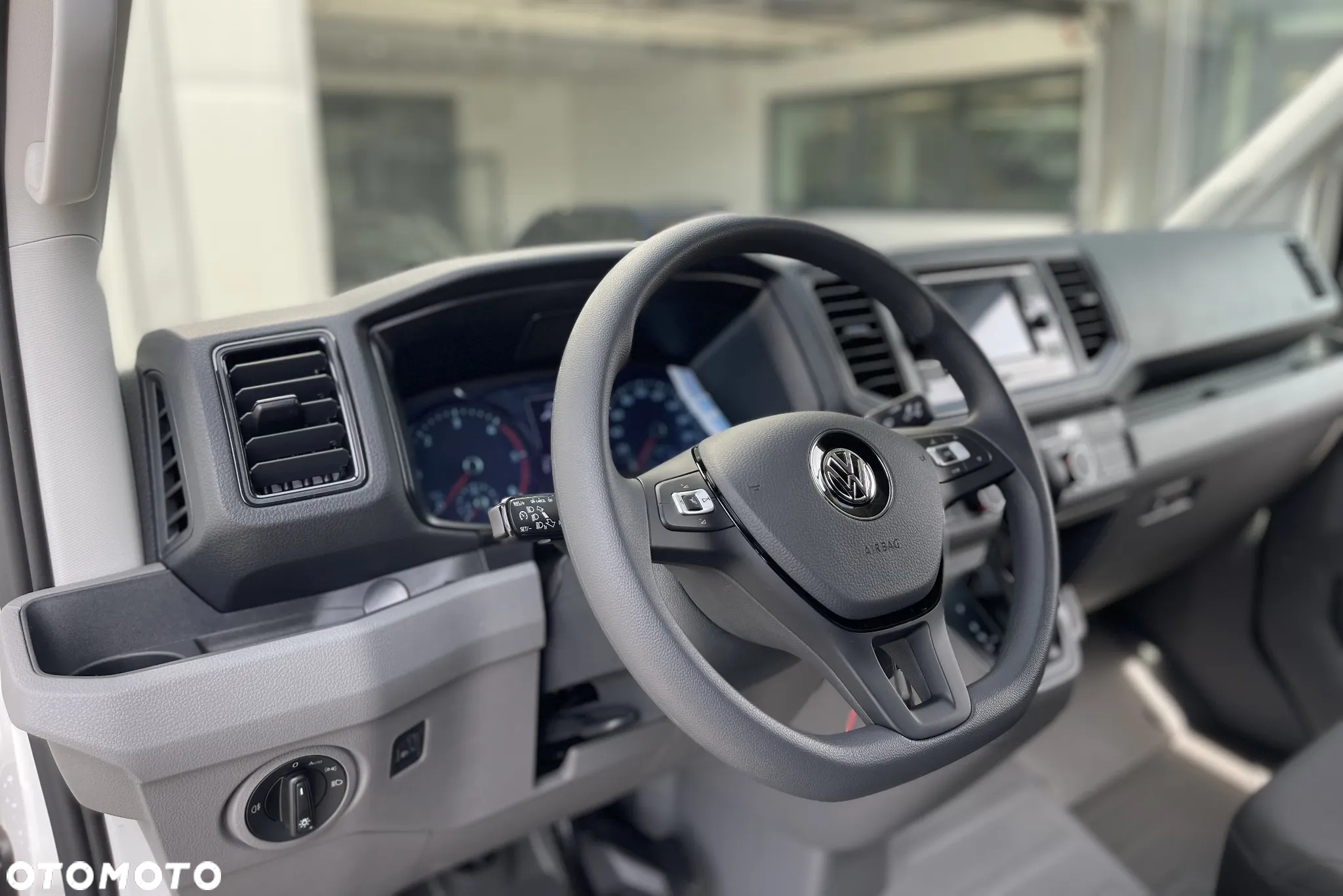 Volkswagen CRAFTER FURGON OPTIMUM+ - 10