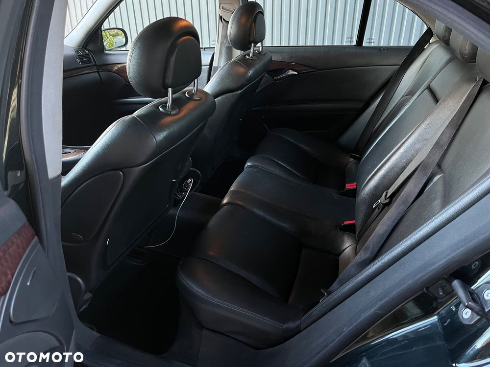Mercedes-Benz Klasa E 200 CDI Automatik Classic - 14