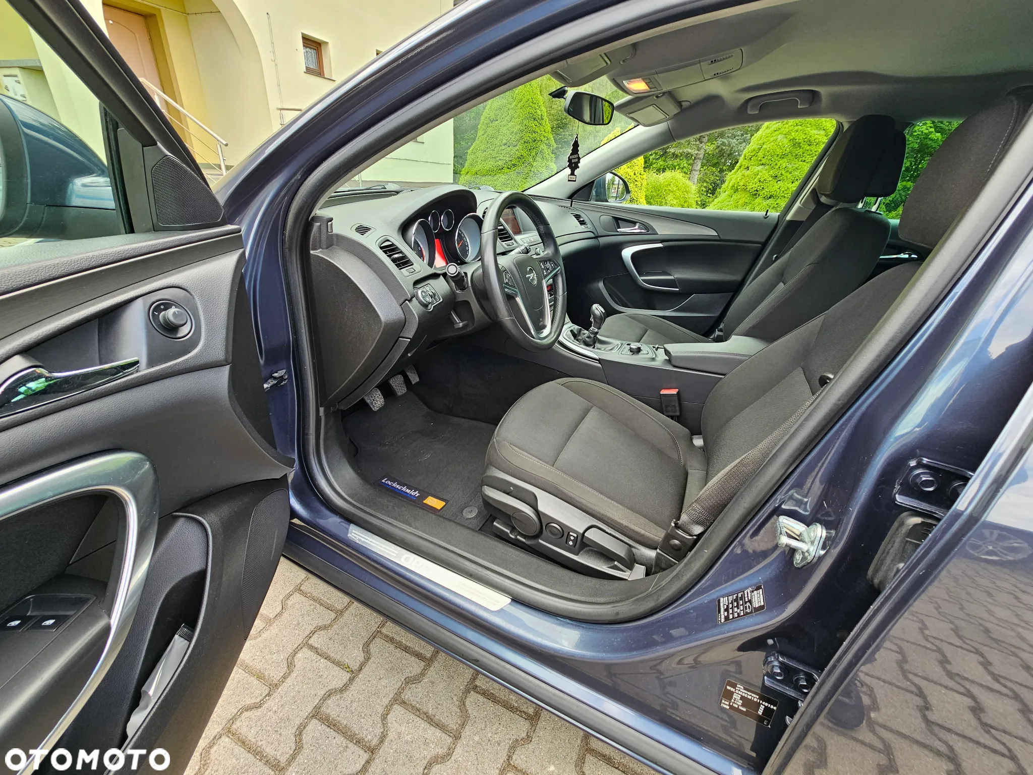 Opel Insignia 2.0 CDTI Active - 10