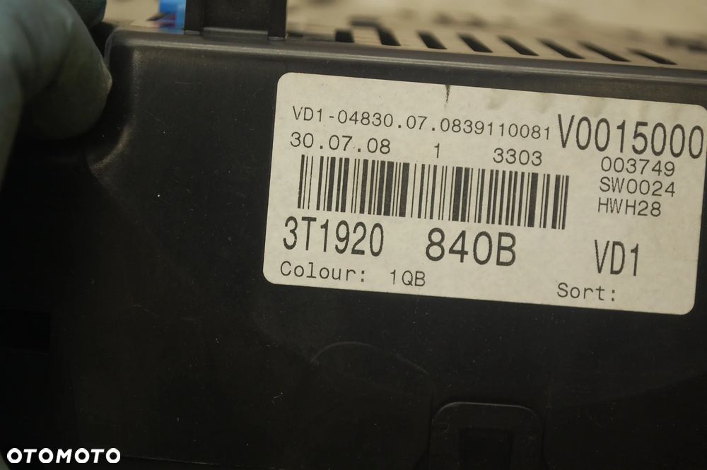 LICZNIK ZEGAR 3T1920840B SKODA SUPERB II 1.8 TSI - 4