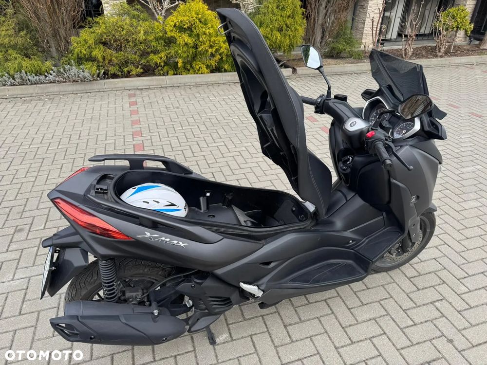 Yamaha X-max - 19