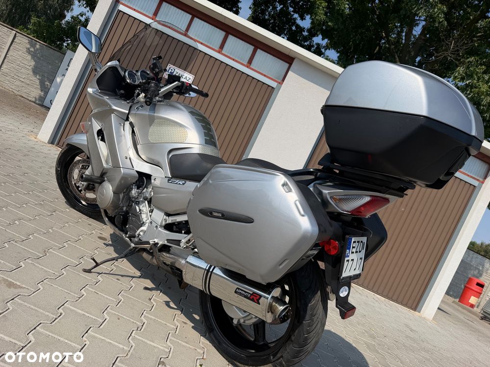 Yamaha FJR - 18