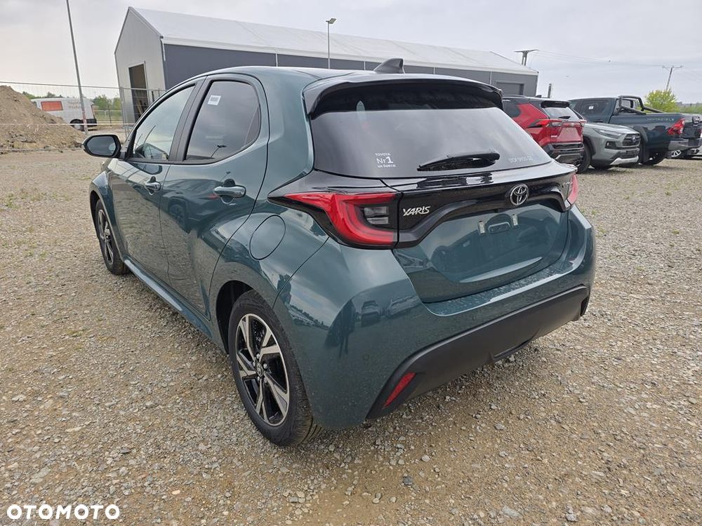 Toyota Yaris - 7