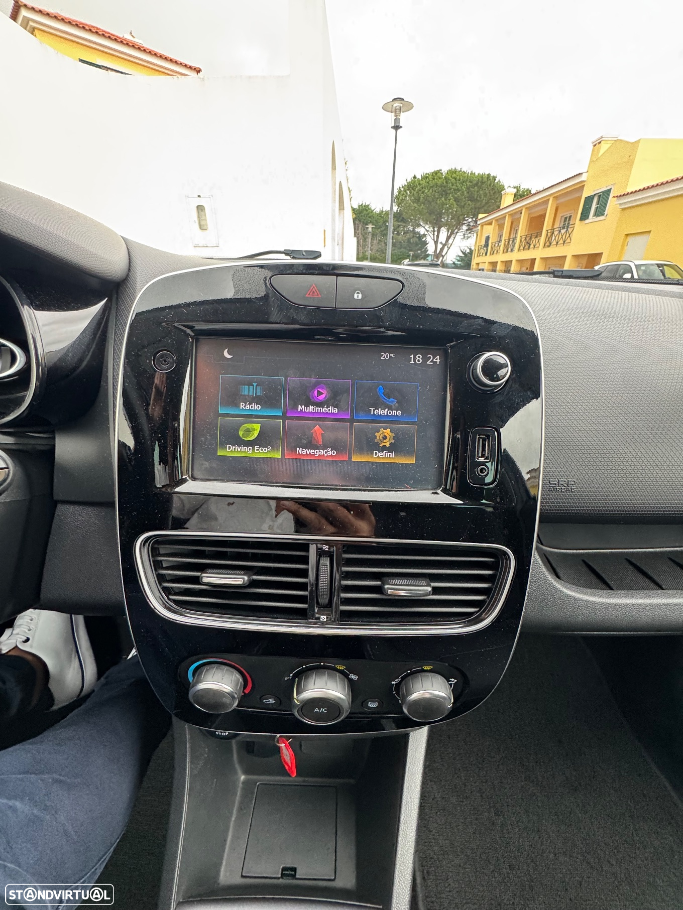 Renault Clio 1.5 dCi Limited - 20