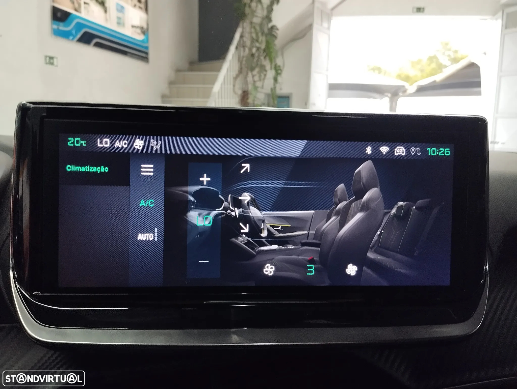 Peugeot 2008 1.2 PureTech Allure - 31