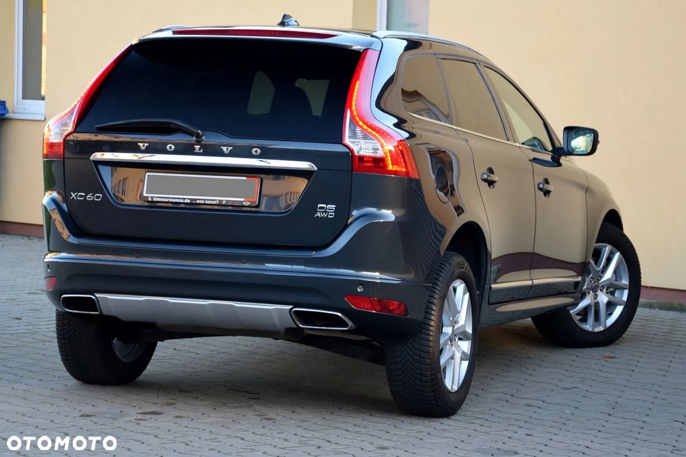 Volvo XC 60 D5 AWD Geartronic Momentum - 7