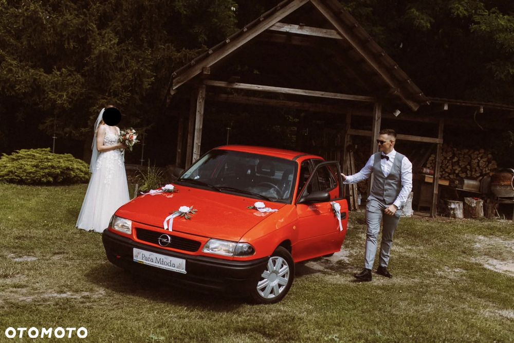 Opel Astra - 1