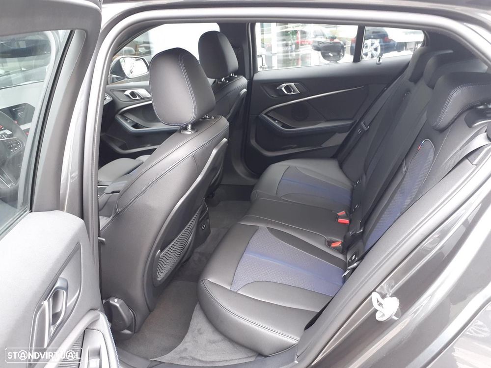 BMW 118 i Pack Desportivo M Auto - 21