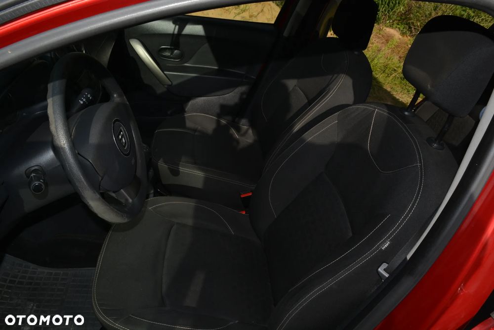 Dacia Sandero 1.5 dCi Ambiance - 12