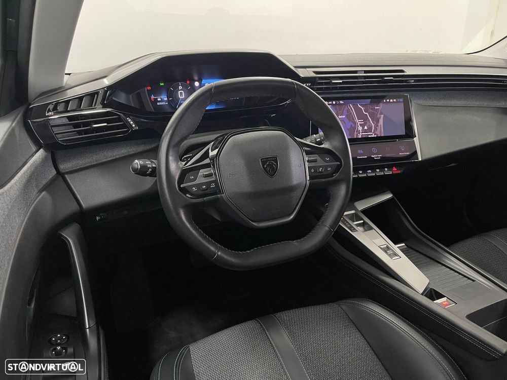 Peugeot 308 SW BlueHDi 130 EAT8 Allure - 24
