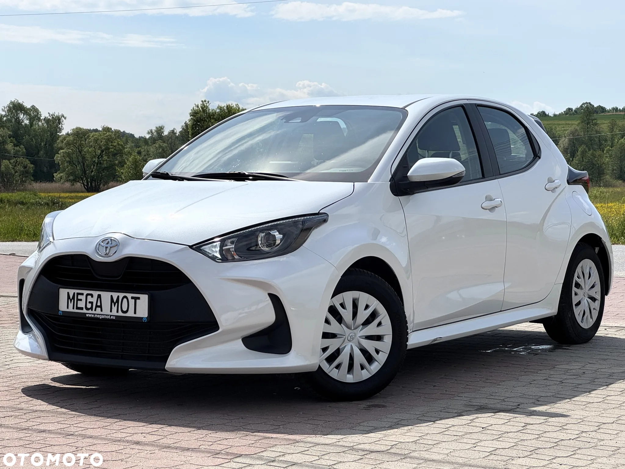 Toyota Yaris - 2