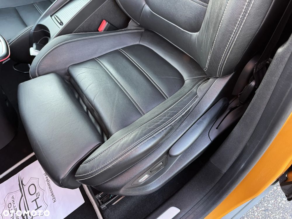 Renault Scenic 1.6 dCi Energy Bose EU6 - 32