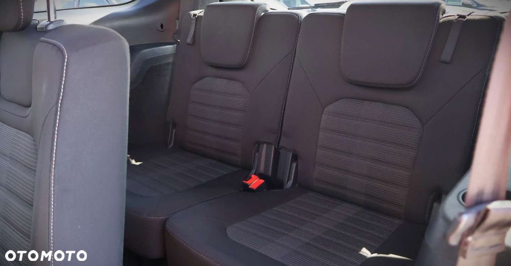 Ford Galaxy - 18