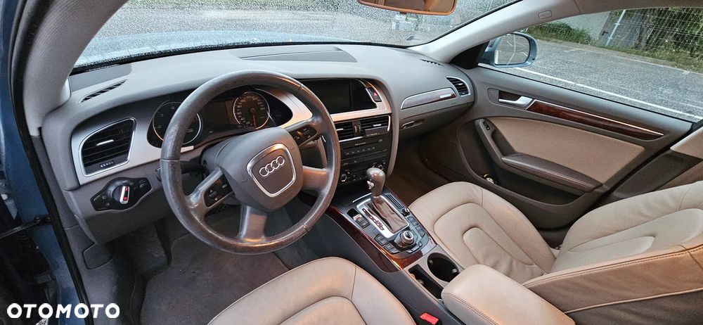Audi A4 Avant 3.0 TDI DPF quattro tiptronic Ambition - 14