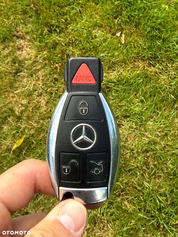 Mercedes-Benz CLA 250 4-Matic AMG Line - 12