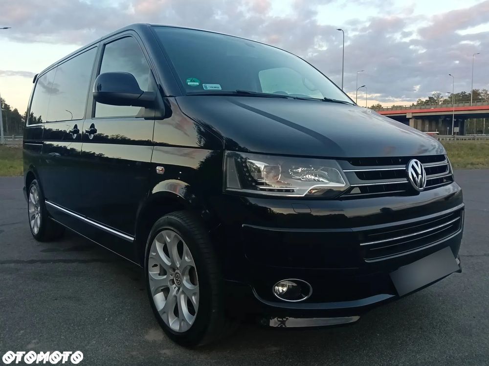 Volkswagen Multivan - 8