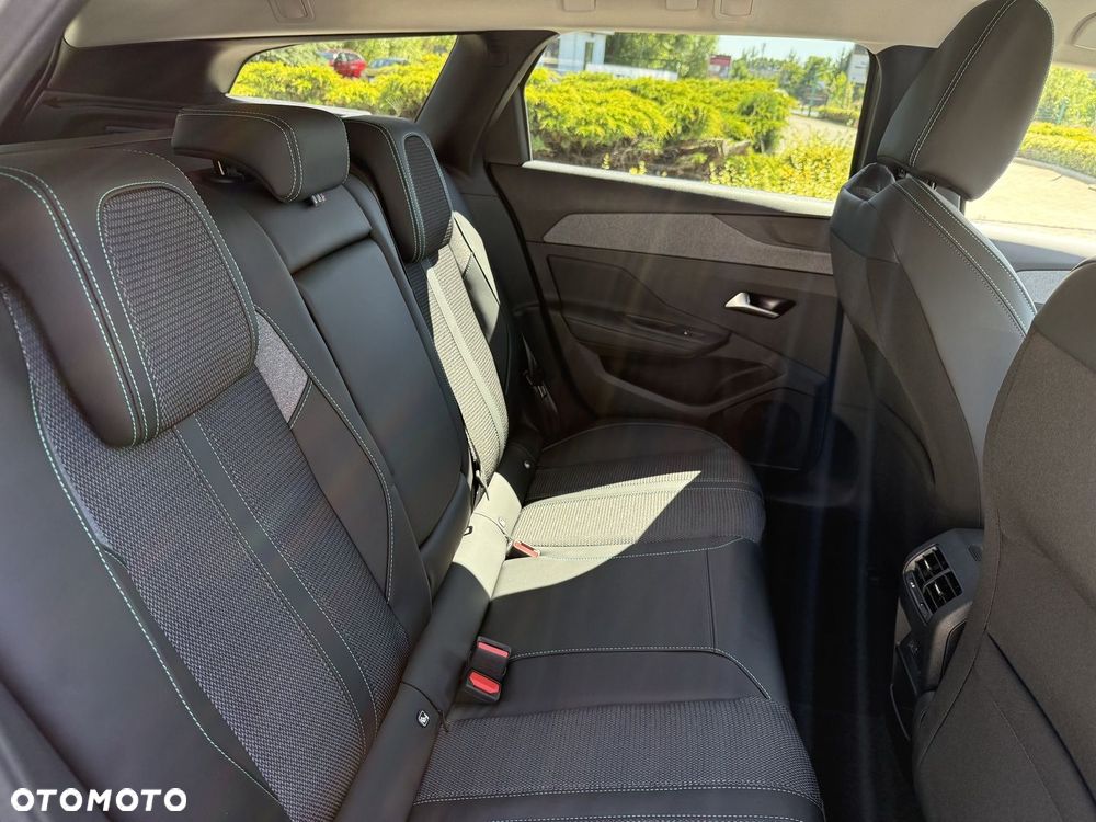 Peugeot 308 1.5 BlueHDi Allure Pack S&S EAT8 - 15