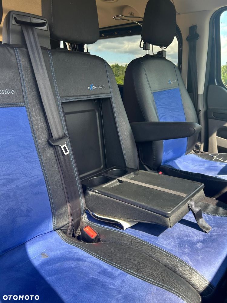 Ford TRANSIT CUSTOM - 9