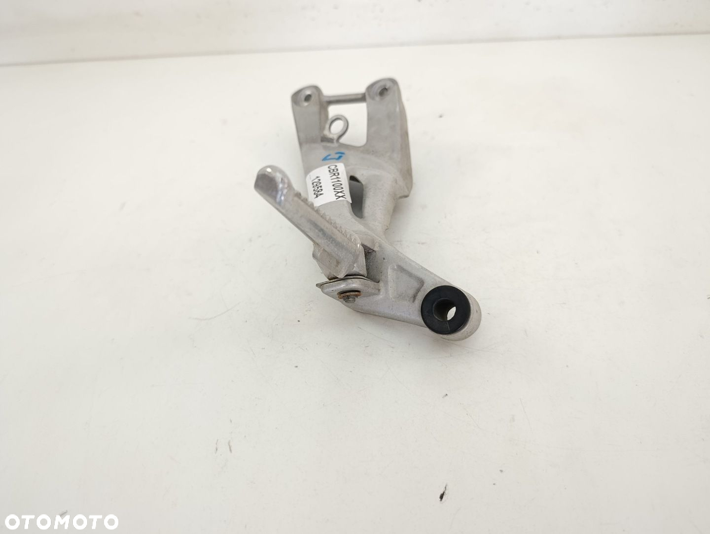 HONDA CBR 1100XX SET PODNÓŻEK PASAŻERA LEWY - 5