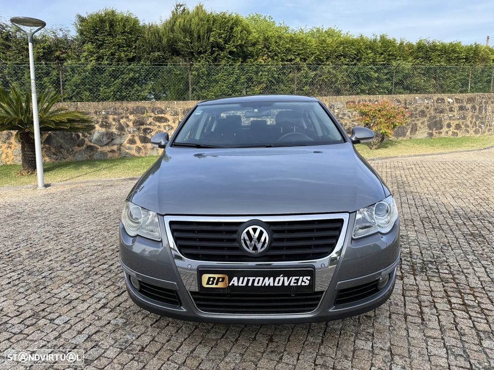 VW Passat 2.0 TDI Highline - 2