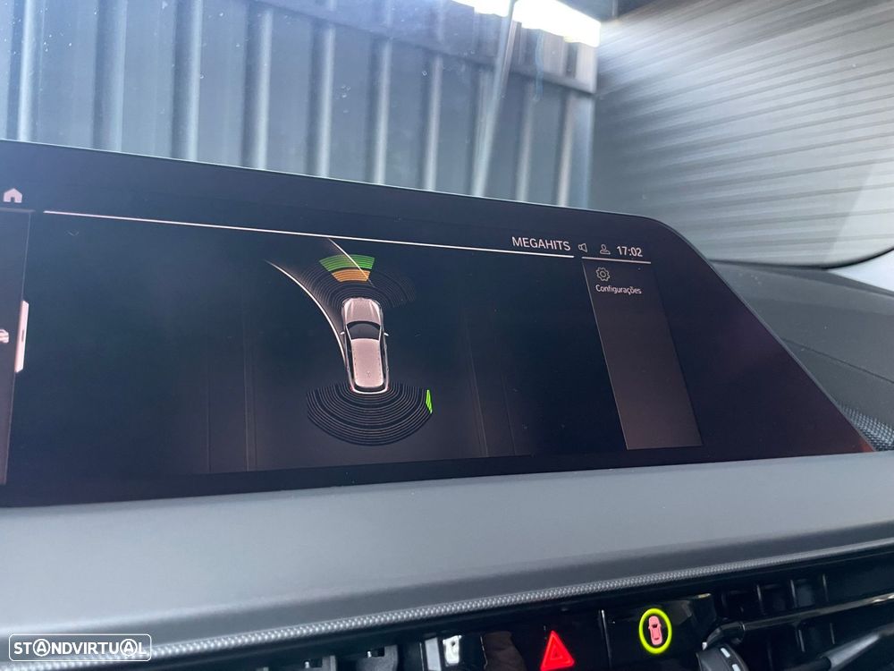 BMW 116 d Advantage Auto - 27