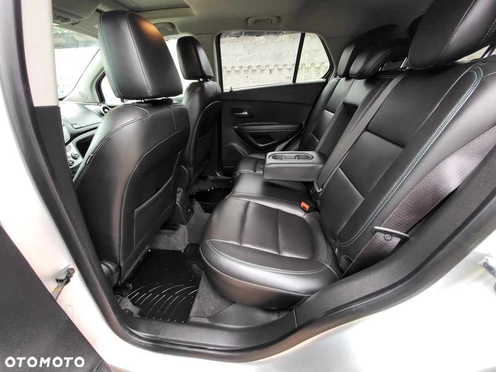 Chevrolet Trax 1.4T LT+ - 29