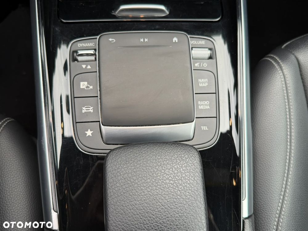 Mercedes-Benz GLB 220 d Style 8G-DCT - 29