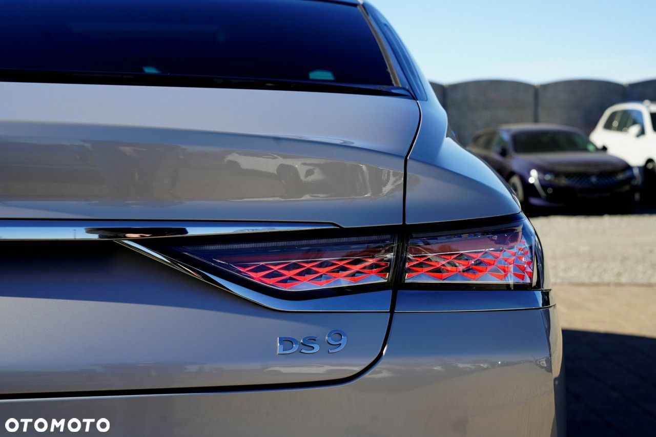 DS Automobiles DS 9 - 10