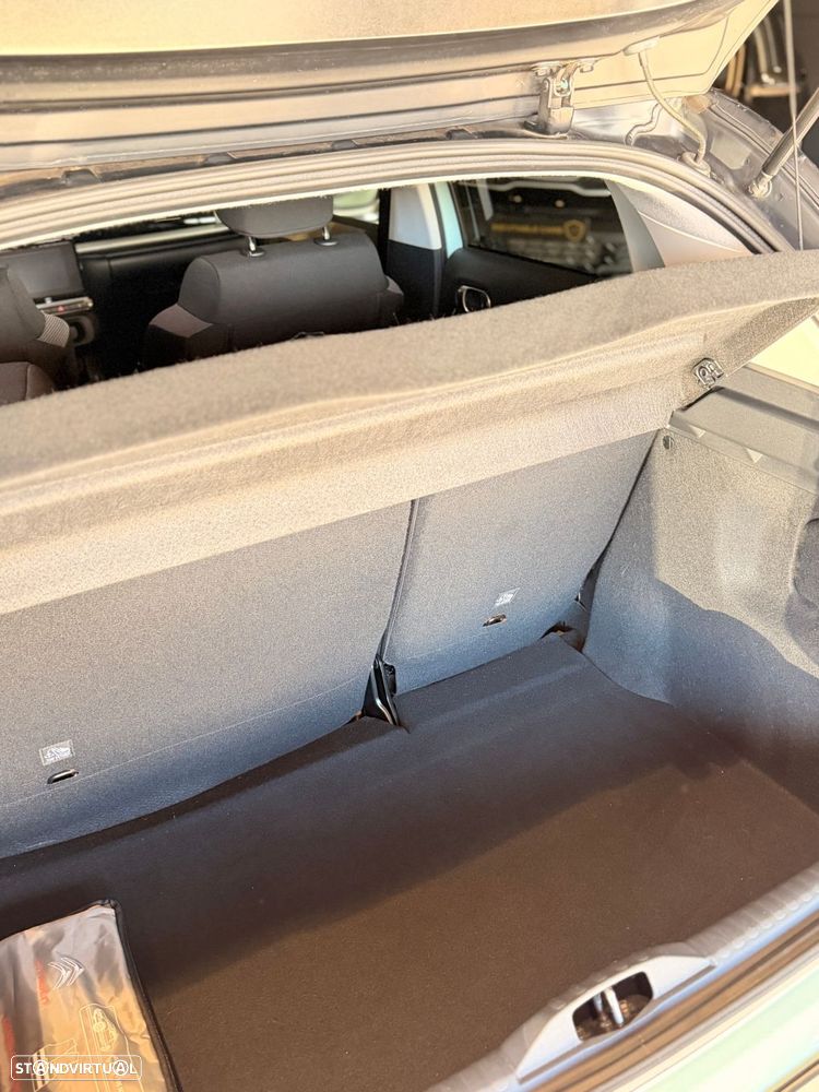 Citroën C3 1.2 PureTech Shine - 43