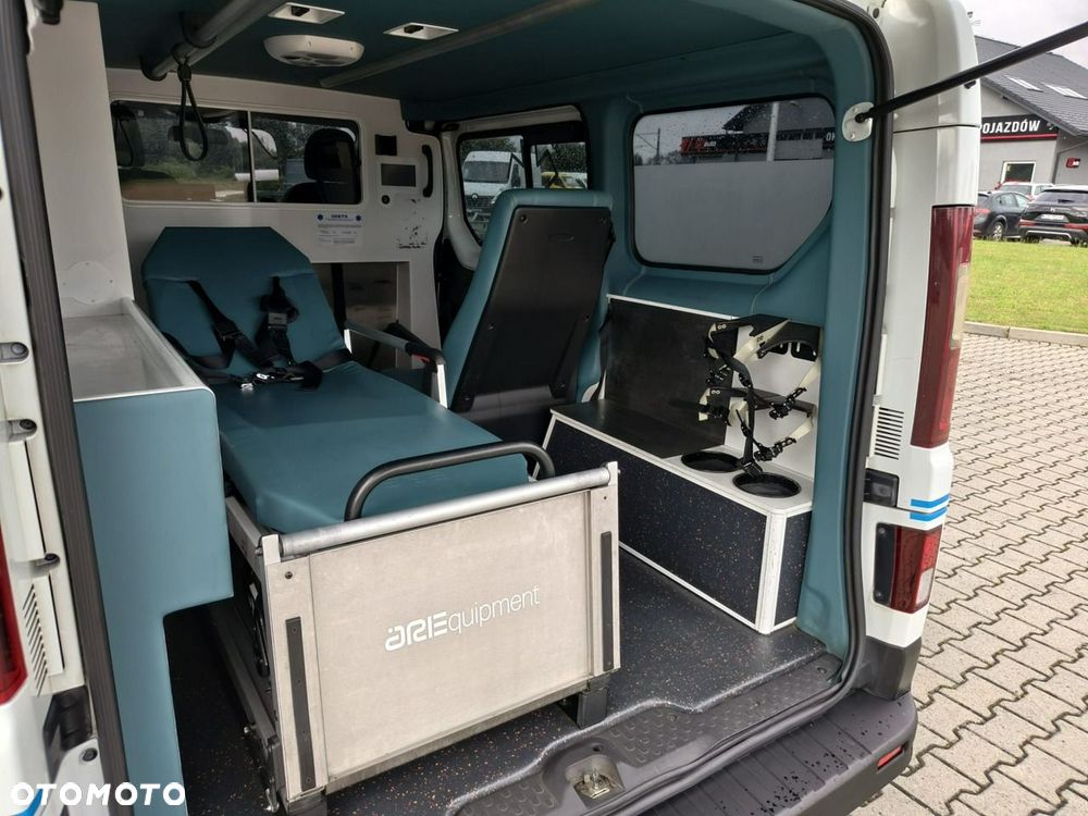 Renault Trafic - 18