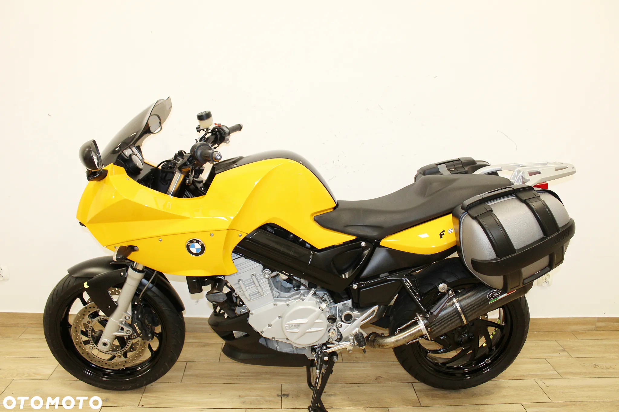 BMW F - 5