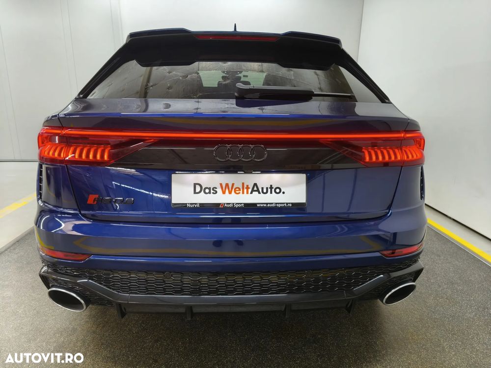 Audi RS Q8 - 4