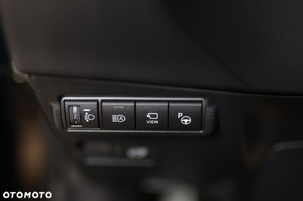 Toyota Corolla Cross - 11