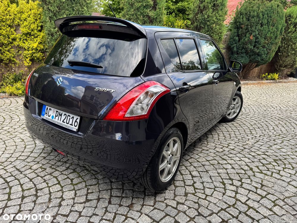 Suzuki Swift - 11