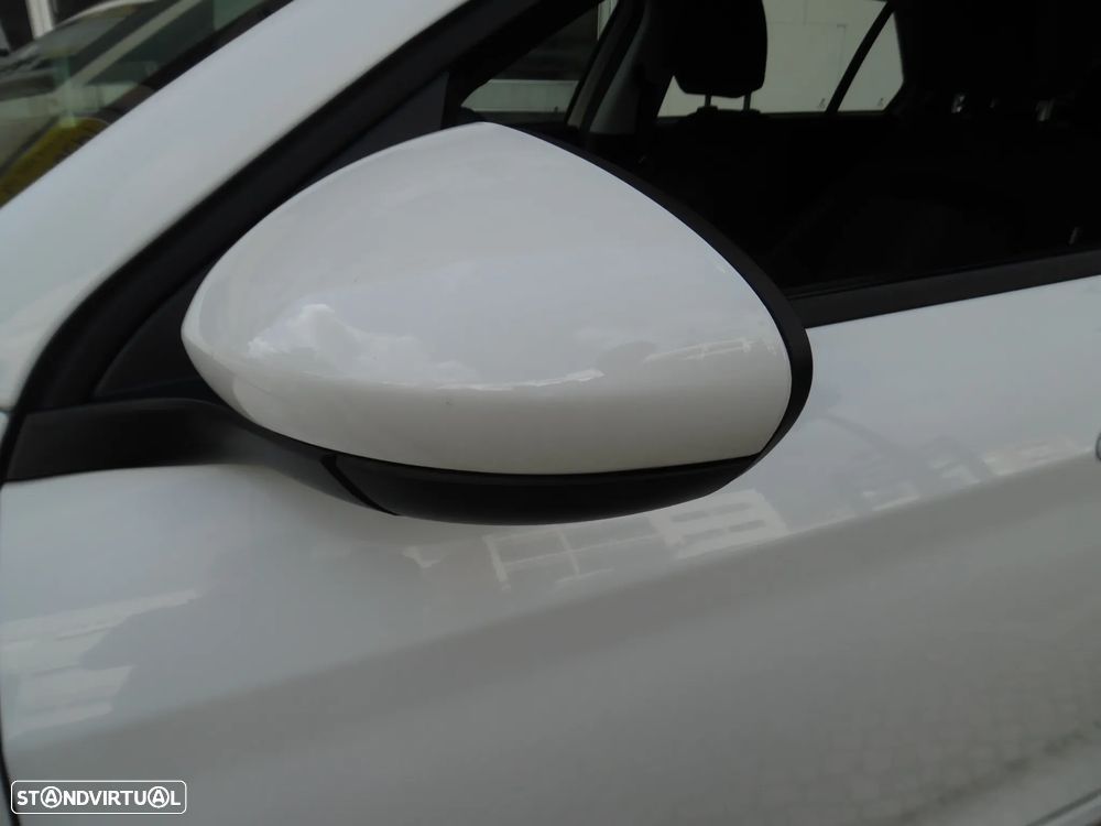 Fiat Tipo Station Wagon 1.0 GSE T3 City Life - 30