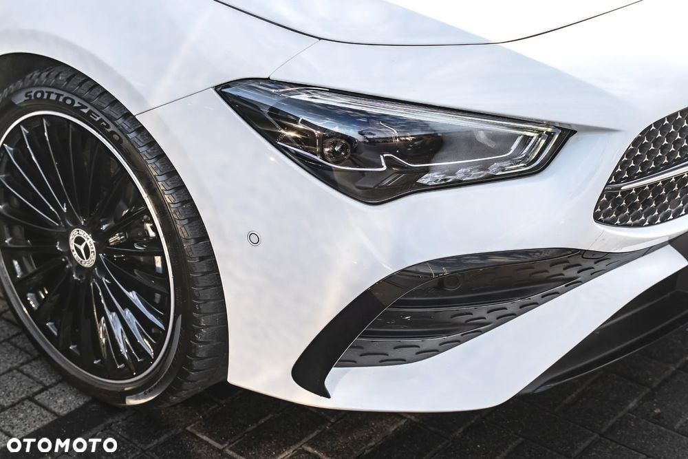 Mercedes-Benz CLA 200 7G-DCT Edition AMG Line - 11