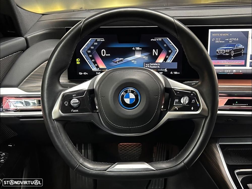 BMW i7 eDrive50 - 17