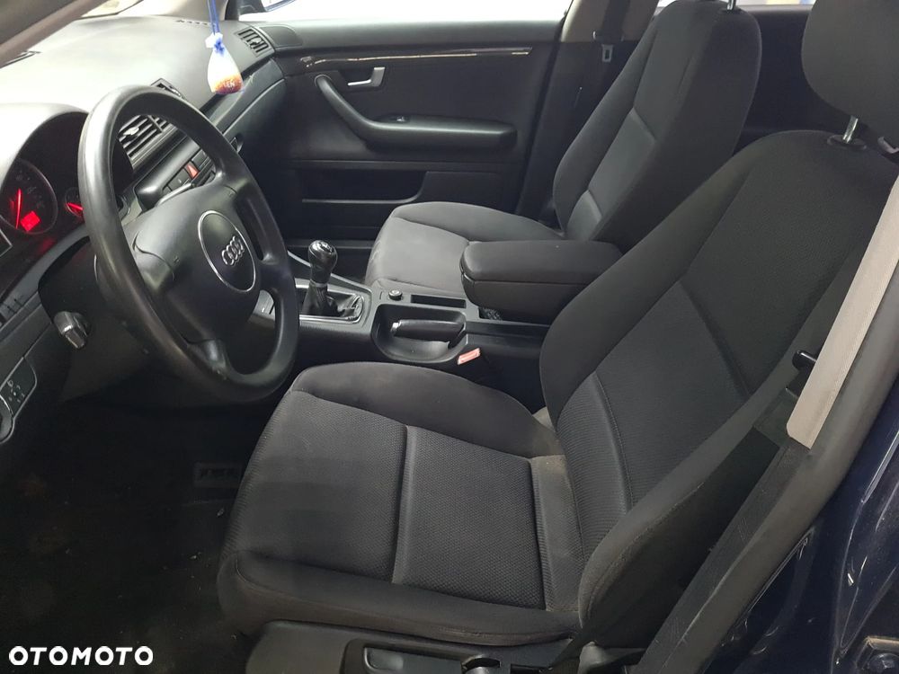 Audi A4 Avant - 34