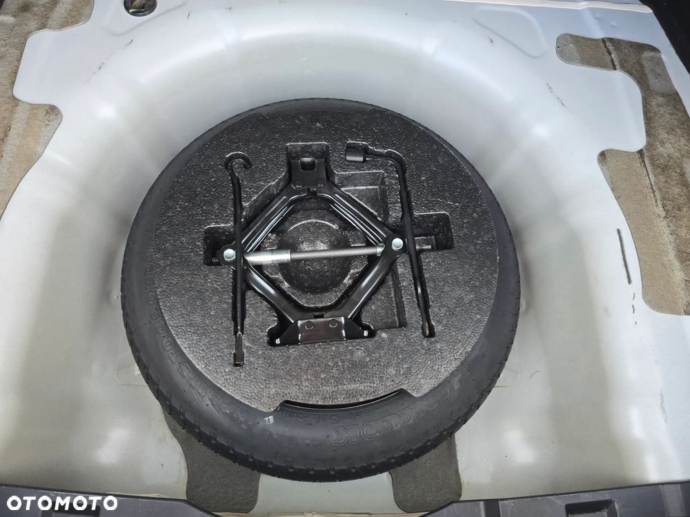 Hyundai Sonata - 20
